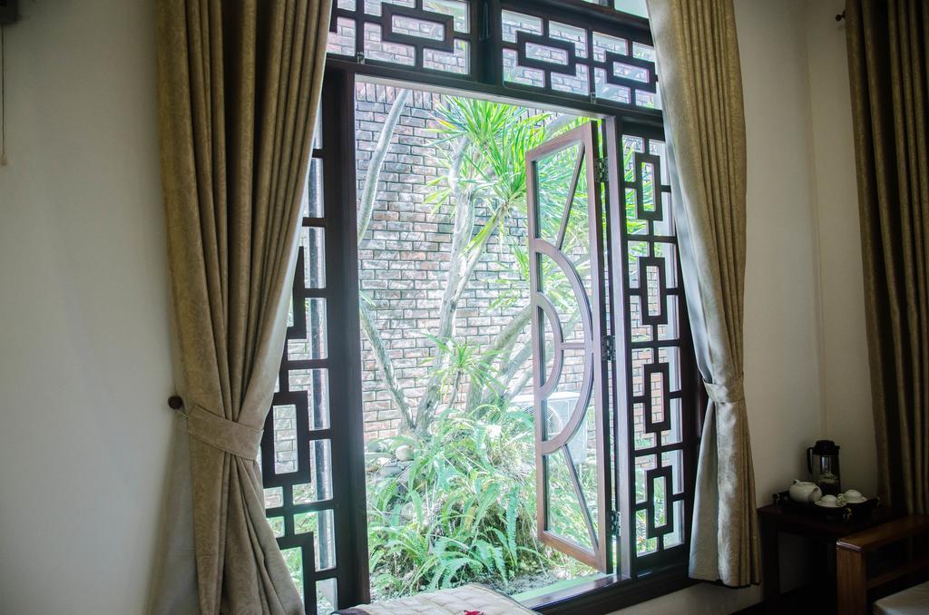 Flower Garden Homestay Хойан Экстерьер фото